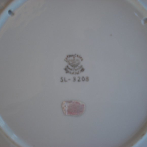 Vintage Hand Painted Lefton 8.25" Decorative Plate/Farmhouse Kitchen = Japan - Picture 2 of 3